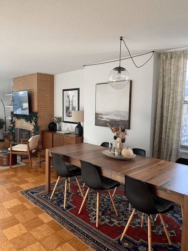 Affordable Aesthetics: Mixing High and Low-Cost Décor for a Unique Interior&nbsp;Design