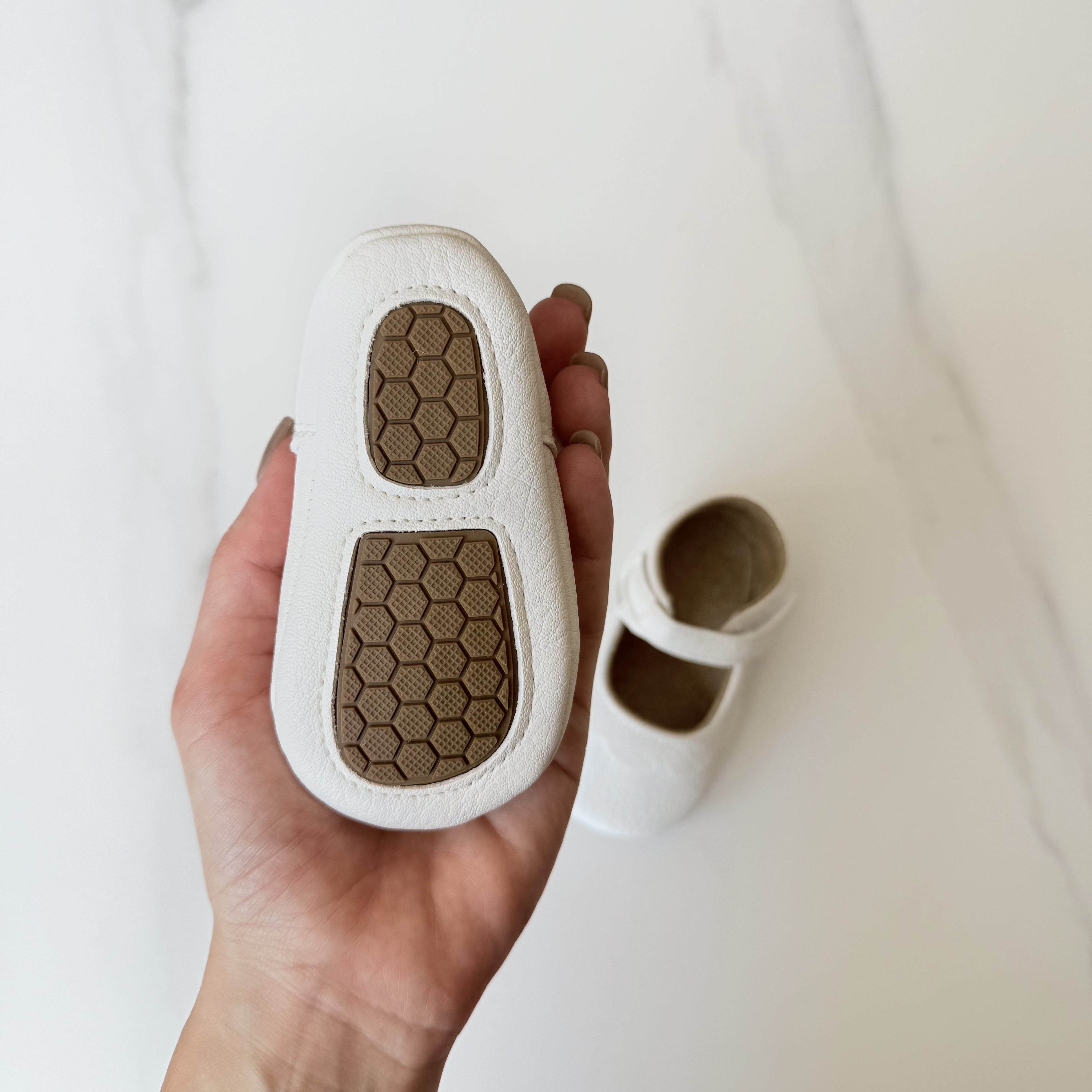 Image of hybrid sole of Lafegen Baby Girl Mary Jane Flats